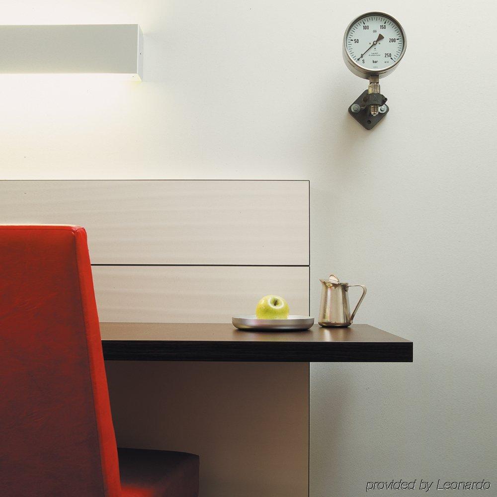 Ferrotel Duisburg - Partner Of Sorat Hotels Room photo